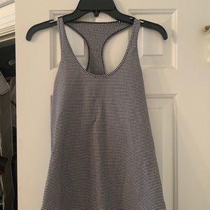 Lululemon tank top